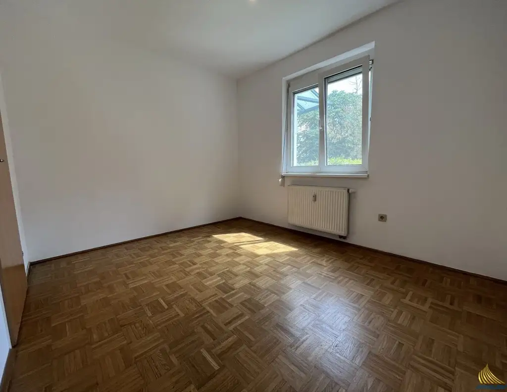 Moderne Stadtwohnung mit sonniger Terrasse und exzellenter Lage in Asten
