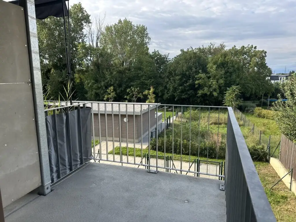 120 Meter zur U1 Oberlaa- Sonnige, barrierefreie südseitige Wohnung mit Top U1 Anbindung- inkl. Küche