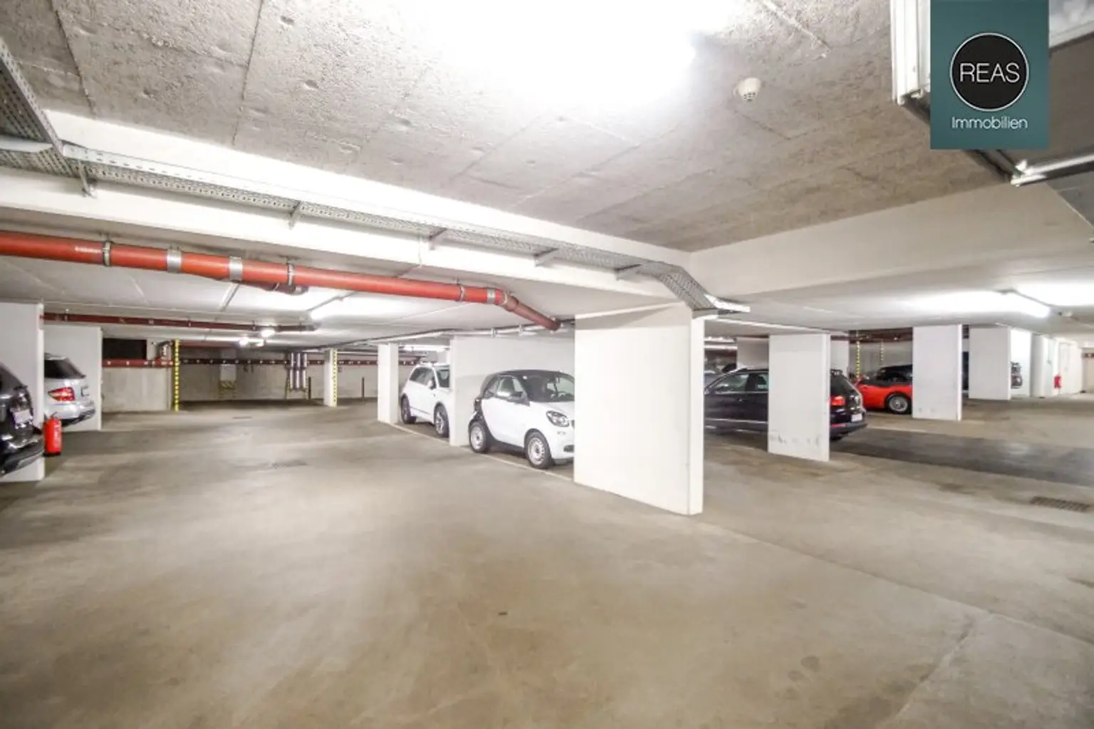 Traumwohnung mit Balkon, Terrasse und Garage in exklusiver Gartenanlage bei der Hohen Warte!