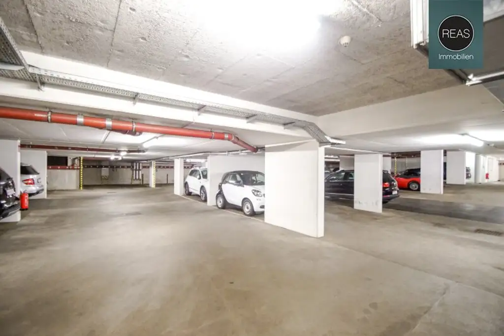 Traumwohnung mit Balkon, Terrasse und Garage in exklusiver Gartenanlage bei der Hohen Warte!