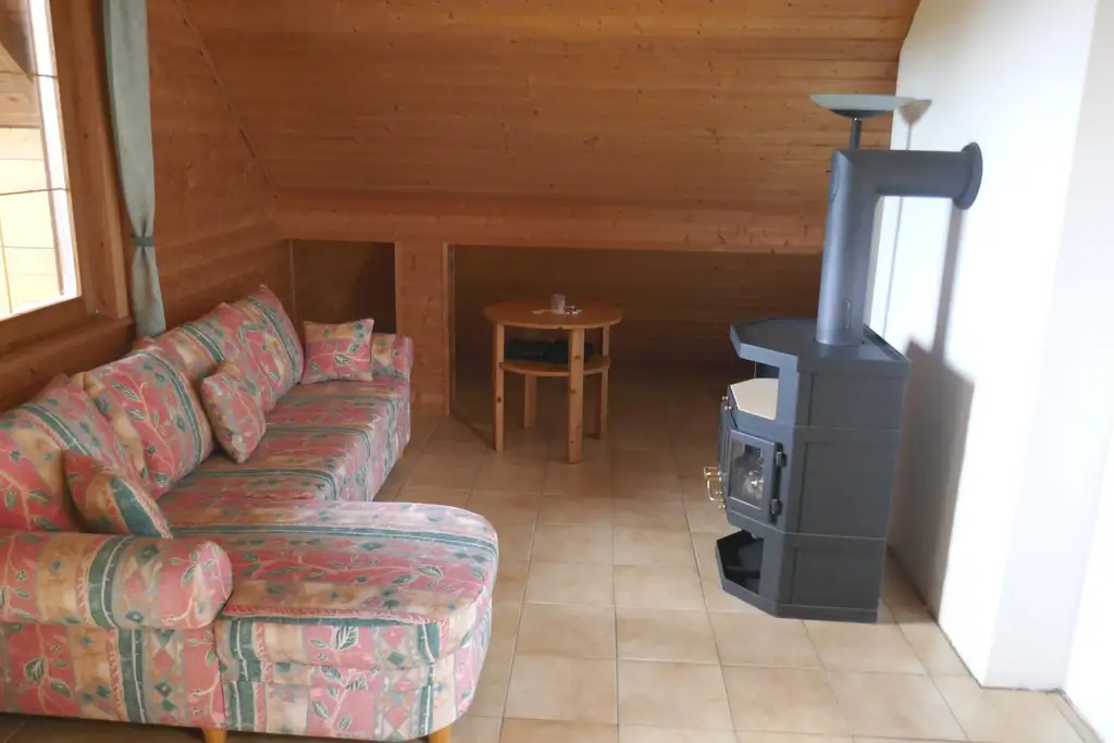 Geräumiges Ein-Zweifamilienhaus mit Seeblick-in 2 Wohnungen teilbar