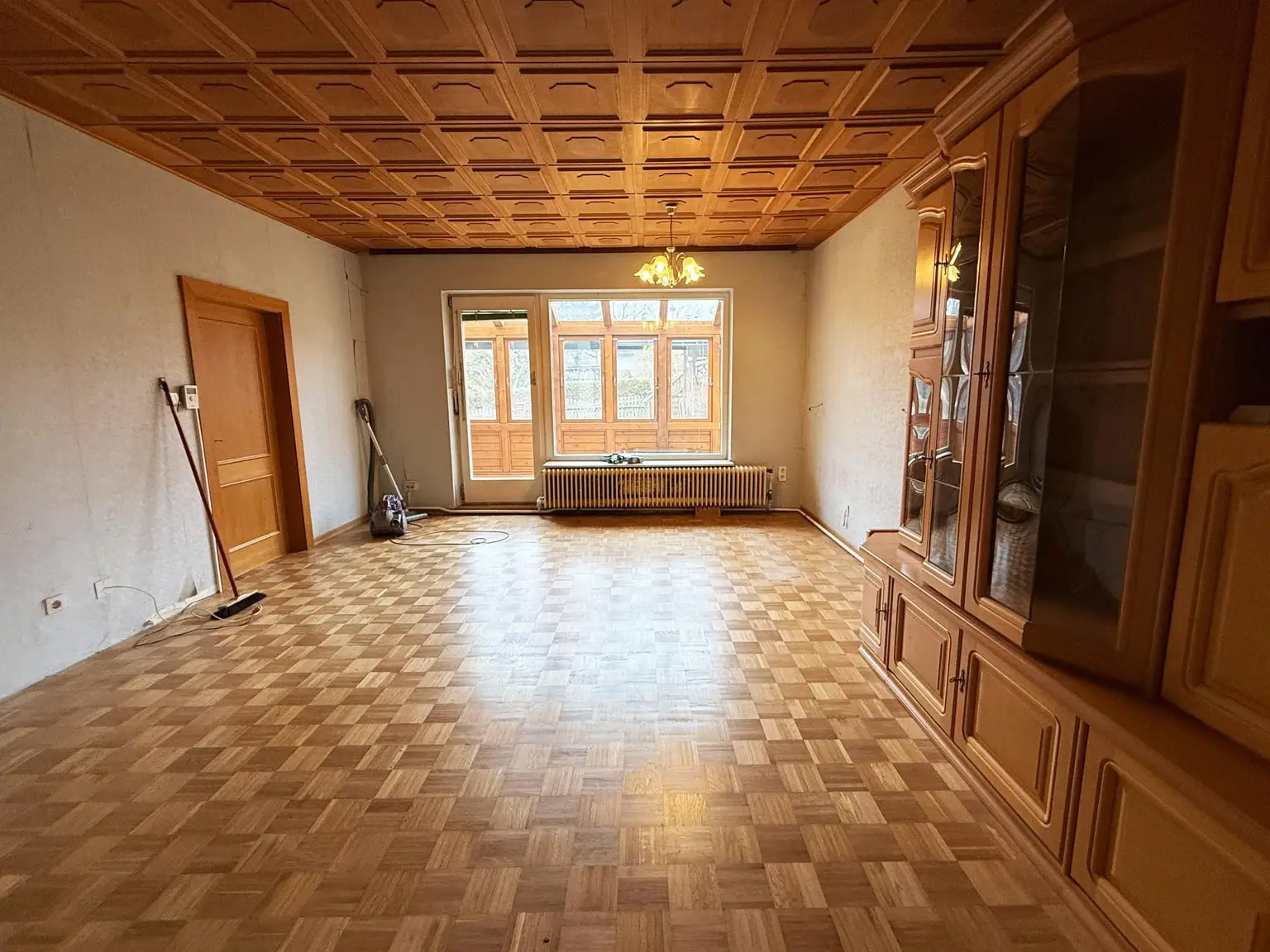 Wohnzimmer mit Wintergarten