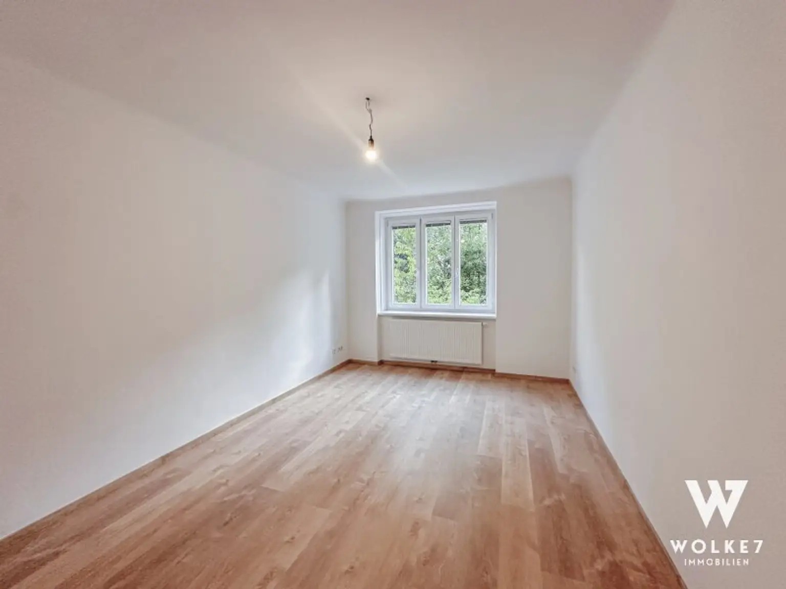 Charmante 2-Zimmer-Wohnung mit Blick ins Grüne | nahe Hauptbahnhof und Alois-Drasche-Park