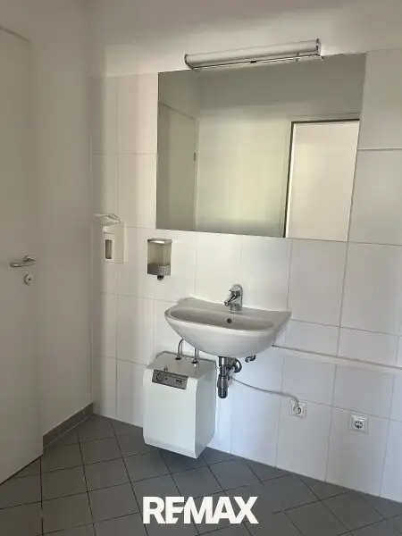 WC Vorraum B01B