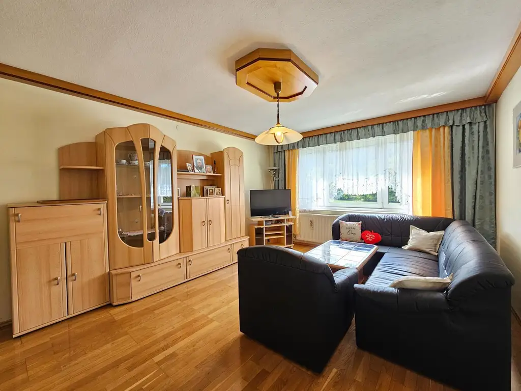 Haus im Wohnungseigentum mit herrlichem Donaublick