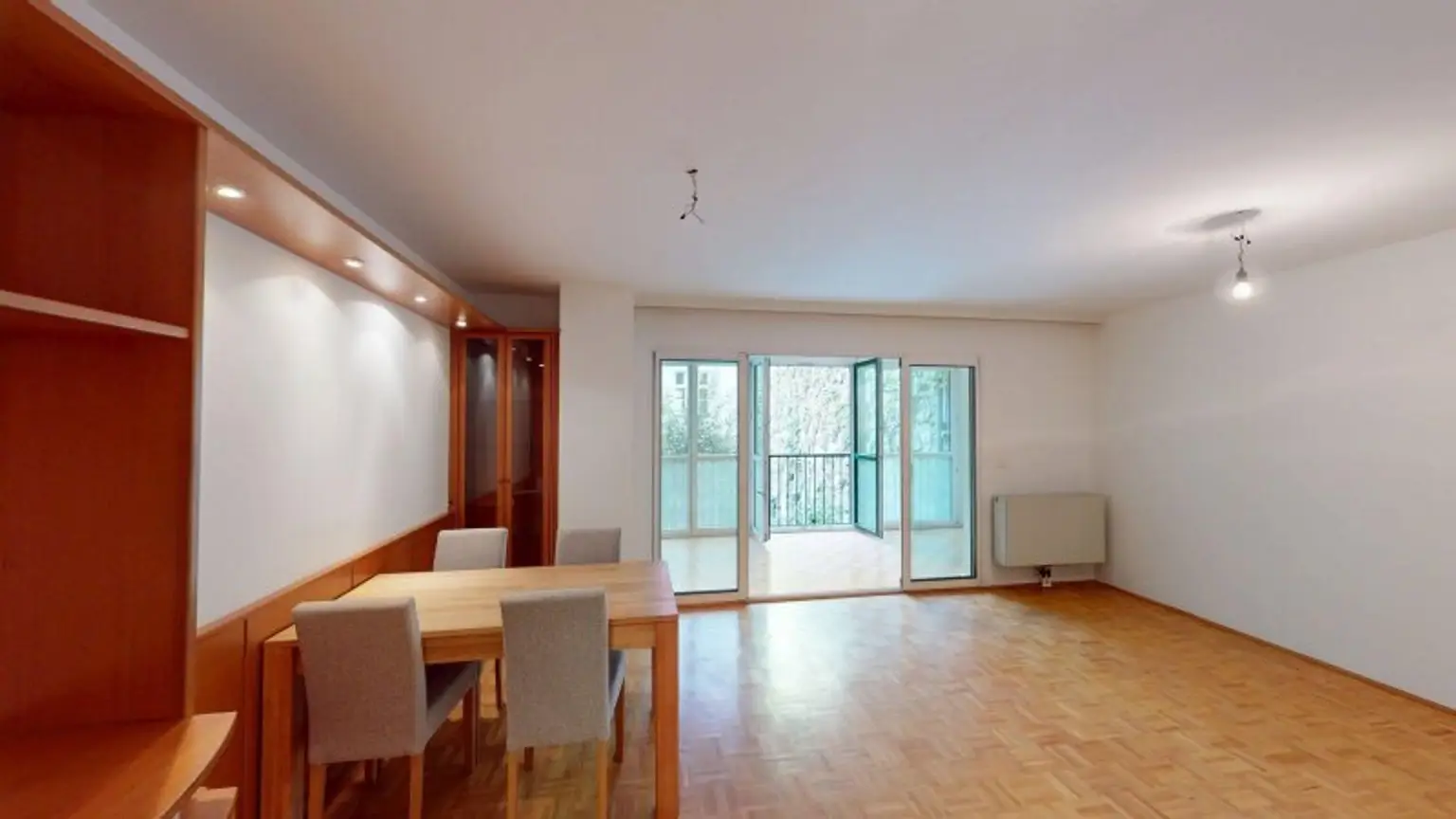 Wohn/Esszimmer