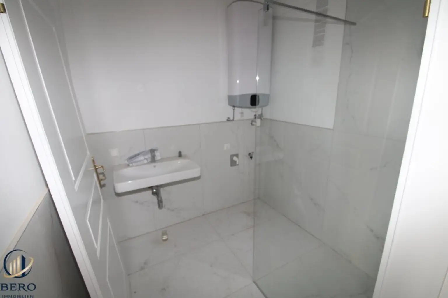 Provisionsfreie 2-Zimmerwohnung in Top Lage mit bester Ausstattung!!!