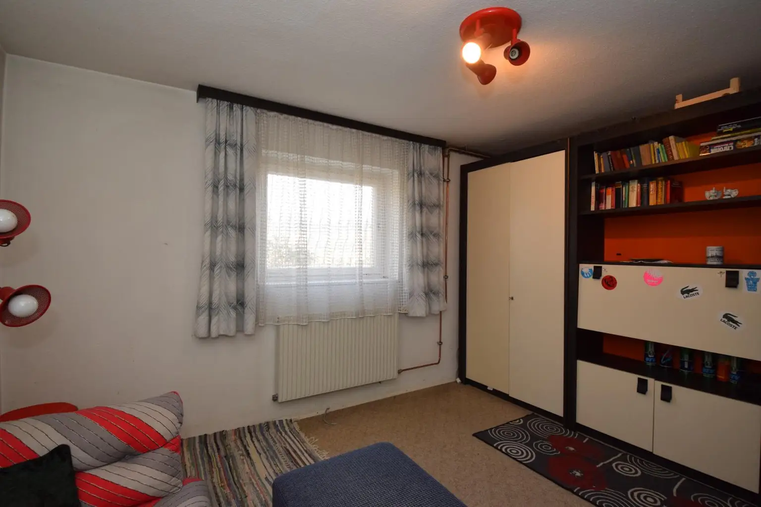 Schlafzimmer im Untergeschoß