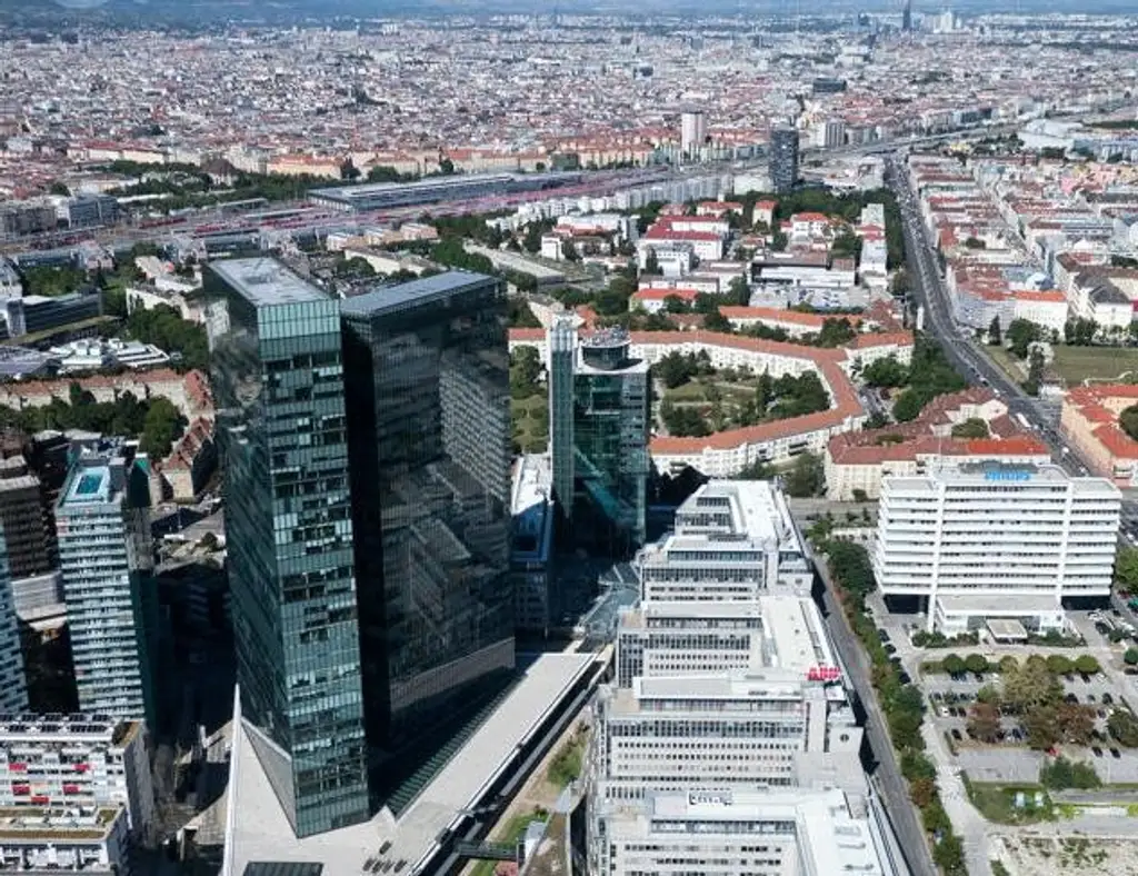 13. Stock im TWIN TOWER - ab sofort!! (Nettomiete exkl. MwSt)