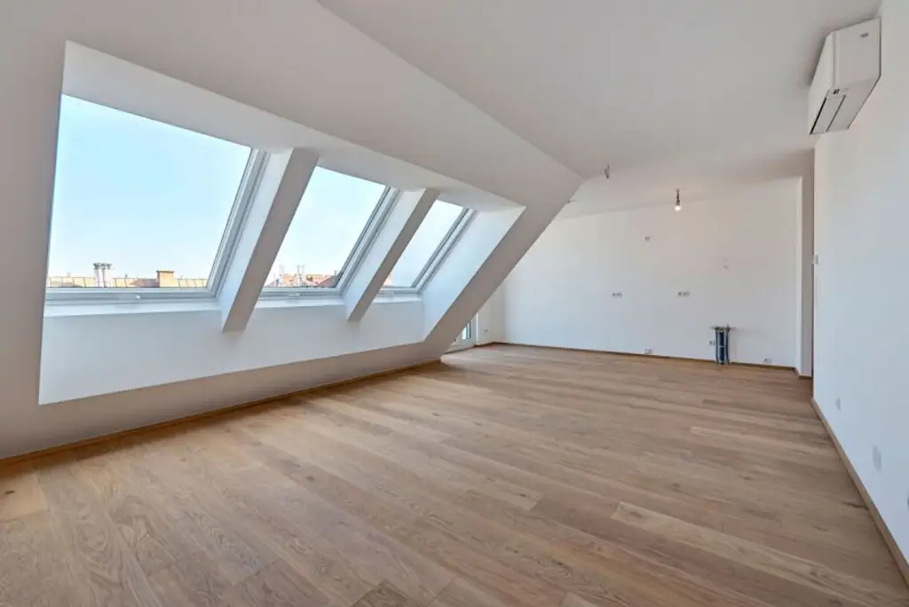 Traumhafter DG-3-Zimmer-Erstbezug mit Terrasse - Top73