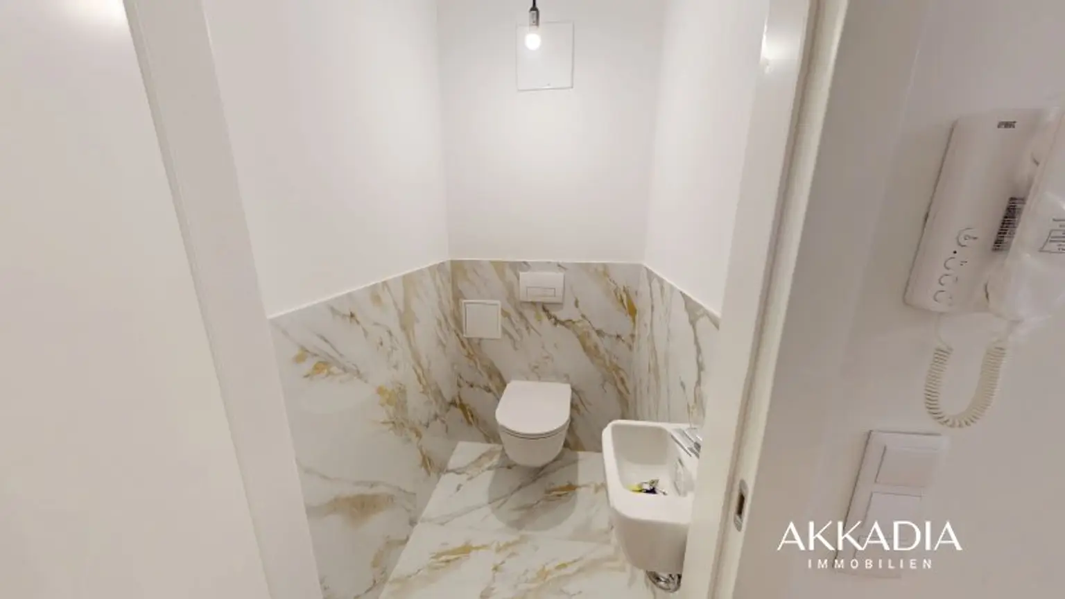 Praktisch, modern, hell – ideal für Paare