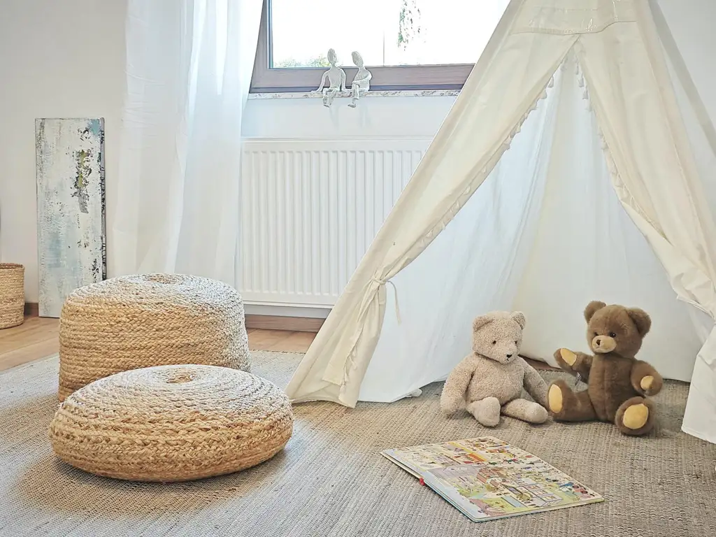 Hübsches Einfamilienhaus mit 4 Zimmer, Garten, Balkon und Parkplatz in Graz Wetzelsdorf