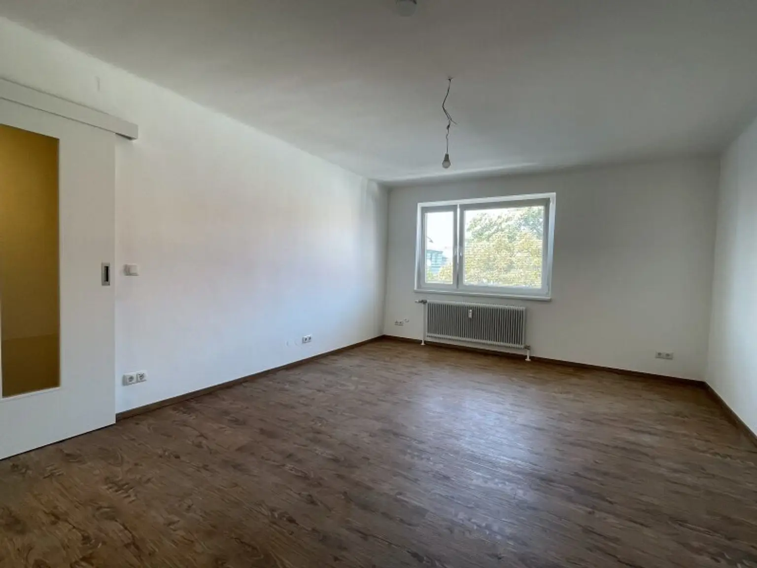 Dachgeschosswohnung -  Erstbezug nach Generalsanierung