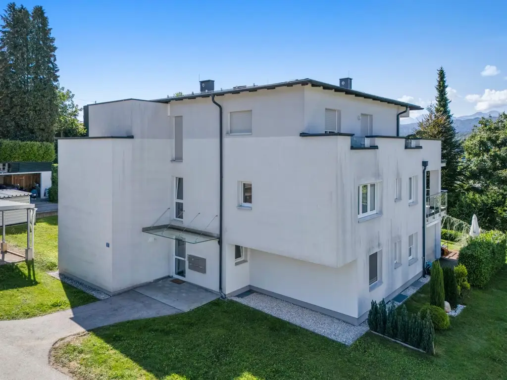 Für Anleger und Eigennutzer: Seenahe, moderne Wohnung mit Terrasse