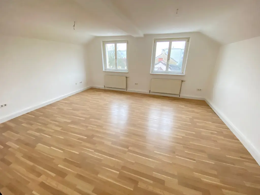 4 Zimmerwohnung Nähe Bulgariplatz