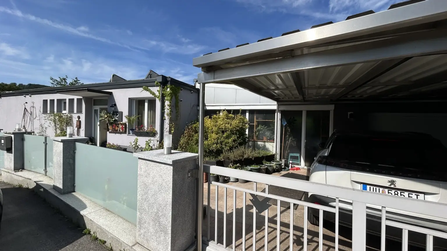 Carport