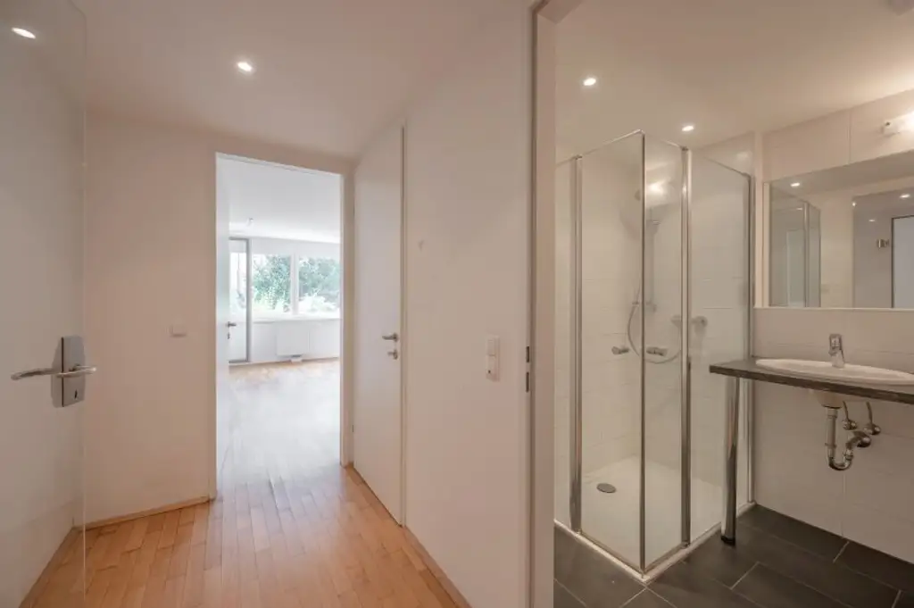 ++Provisionsfrei++ BESTLAGE, 2-Zimmer Neubauwohnung mit großem Garten!