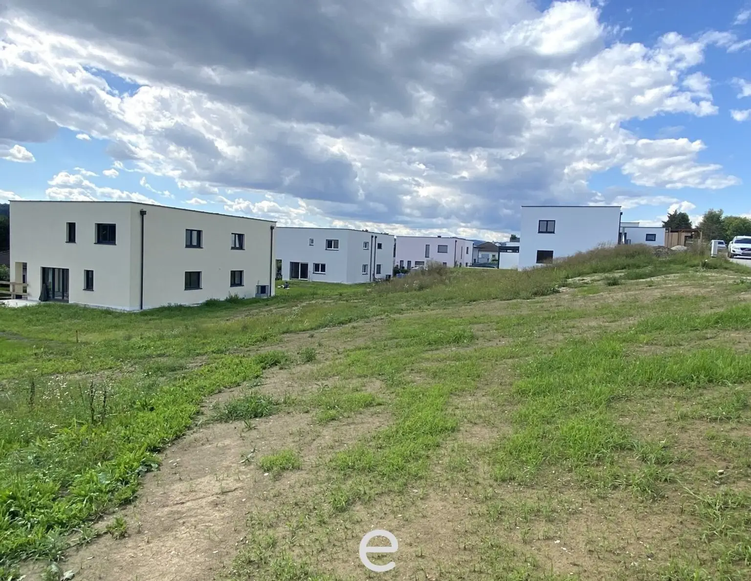 Sonnige Baugrundstücke für Mehrparteinhaus in Katsdorf