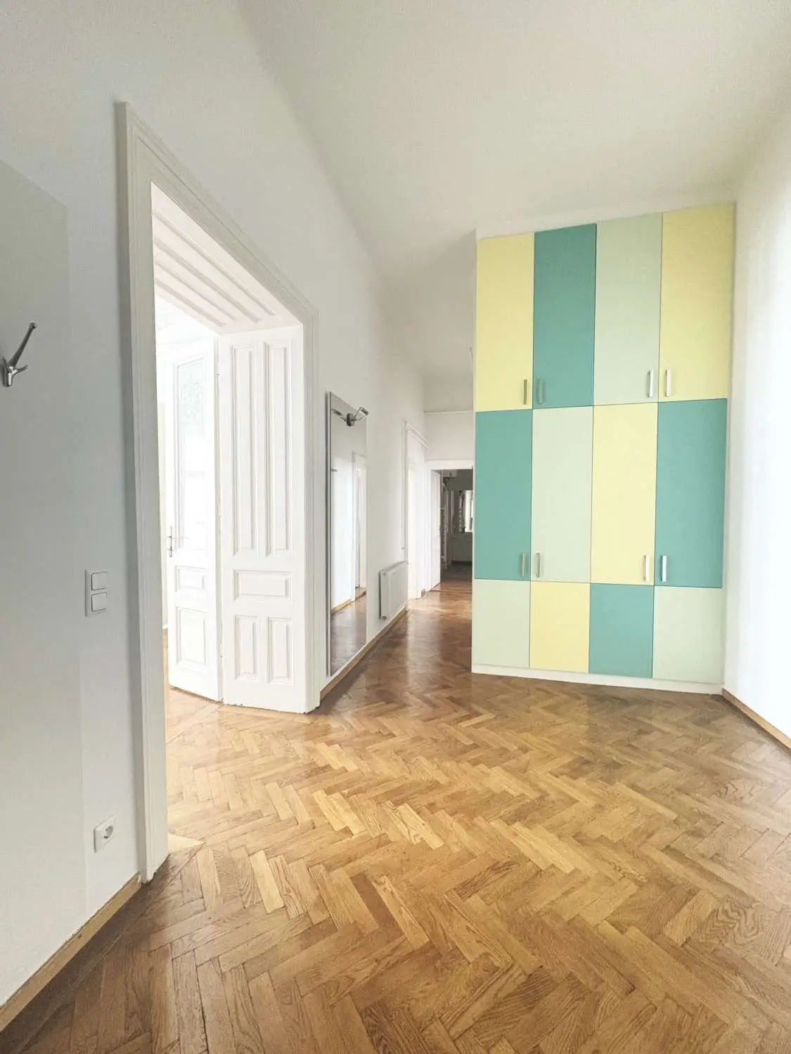 Großzügiges 3-Zimmer Altbaujuwel -
Nähe Altes AKH