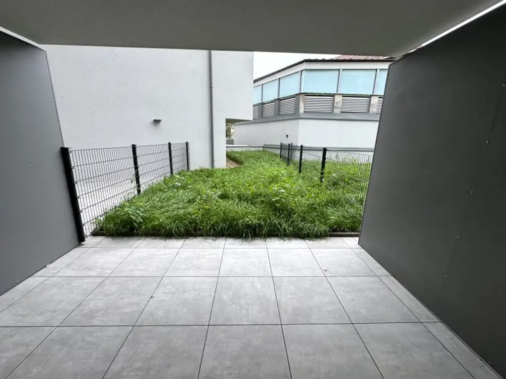 EIGENGRUND NÄHE ALTE DONAU – FREIFLÄCHEN - LUFTWÄRMEPUMPE – KELLER – GARAGE – U-BAHN!