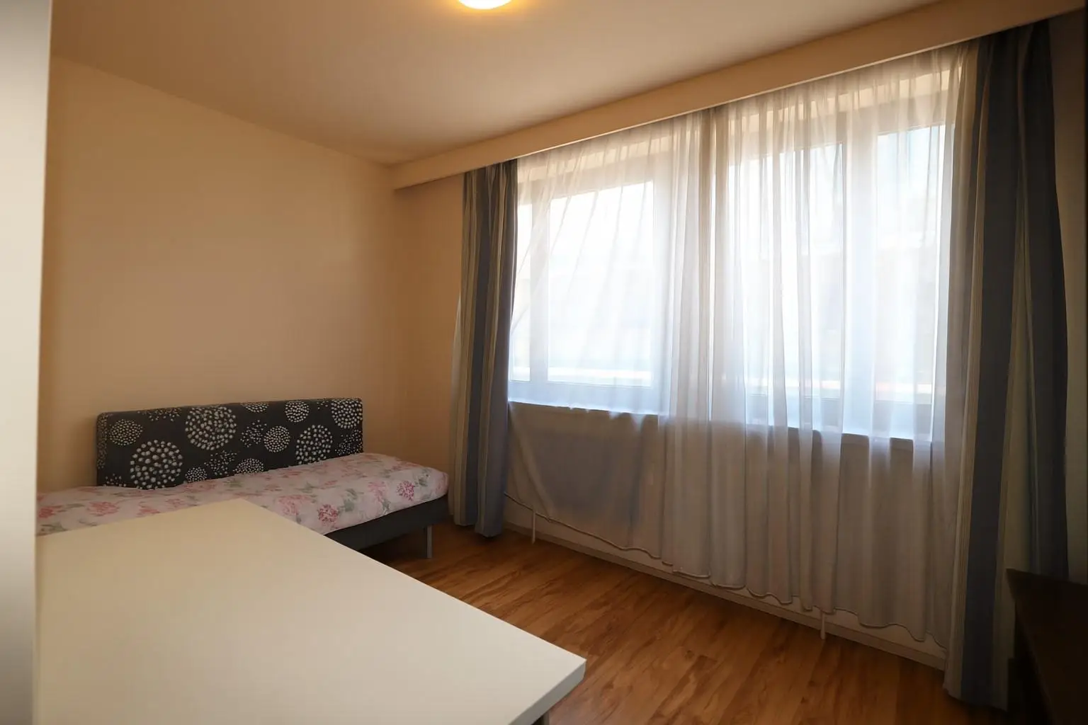 Anleger Aufgepasst - Attraktive 5 Zimmer Wohnung voll vermietet!