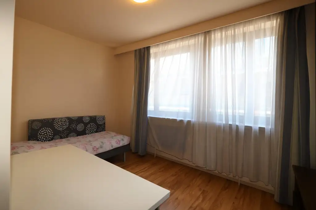 Anleger Aufgepasst - Attraktive 5 Zimmer Wohnung voll vermietet!