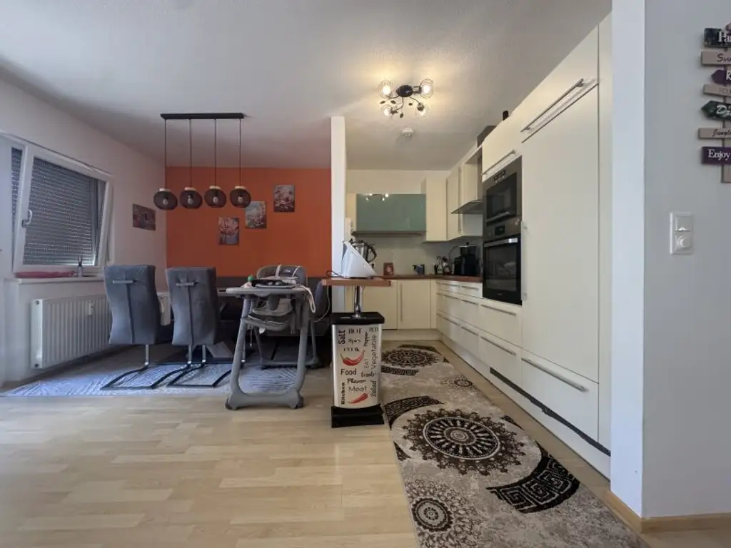 MIETE! *schöne große Wohnung mit Garten, Terrasse und Garage im schönen Thaur (Kapons)