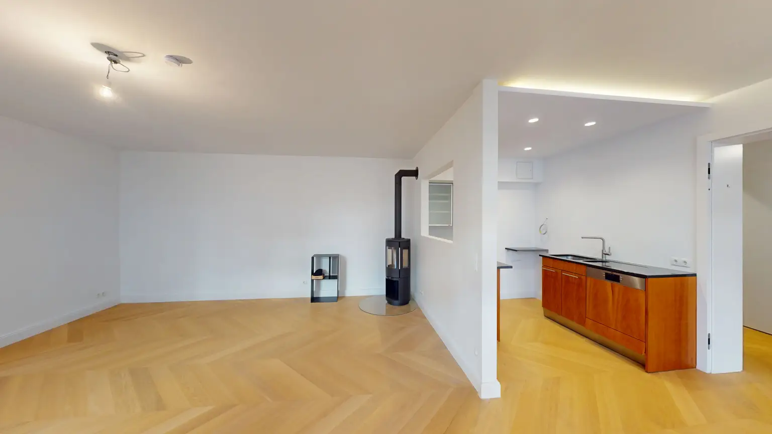 Wunderschöne, barrierefreie 2-Zimmer-Wohnung mit Terrasse in absoluter Ruhelage