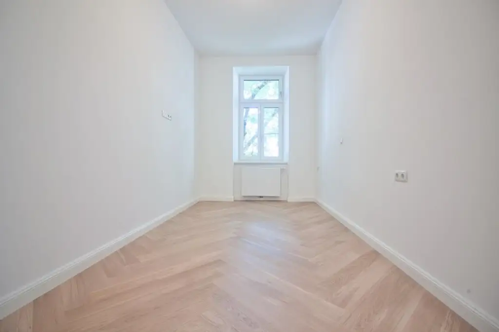 Moderne trifft Klassik | ERSTBEZUG | ruhige, charmante 2-Zimmer-Wohnung nahe Bahnhof Penzing