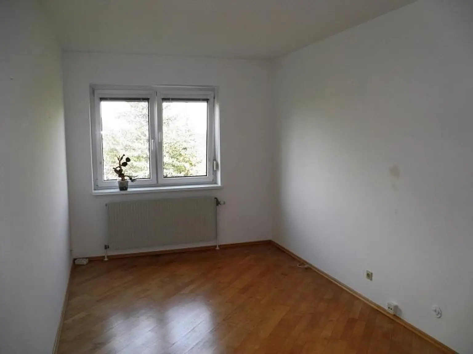 "Inkl. Garagenstellplatz! Schöne Mietwohnung in Mödling!"