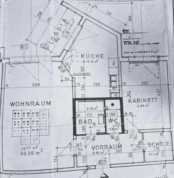 Helle 3-Zimmer-Wohnung mit Fernblick - aus Alt wird Neu.