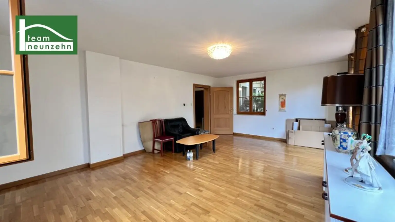Großzügiges Reihenhaus auf 245m² Eigengrund - 173m² Wnfl., 5x Zimmer & zusätzlichem Keller von 63m².