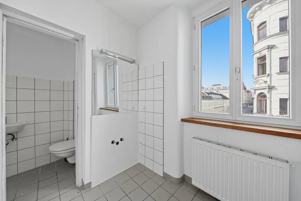 Repräsentativer Betriebsstandort in Bestlage: Verwirklichen Sie Ihre geschäftlichen Träume!