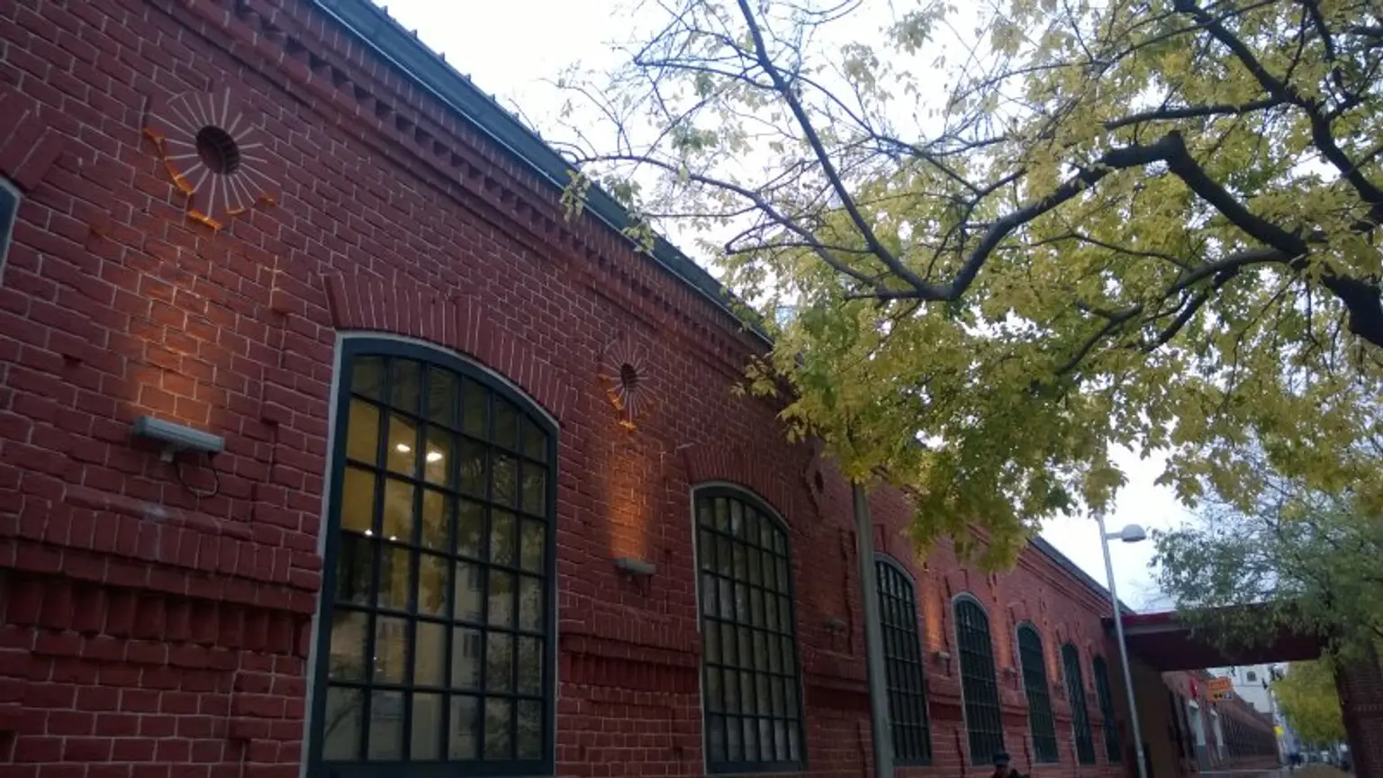 Historische Remise, neuer Glanz – einzigartiges Ziegelensemble in Wien Leopoldstadt