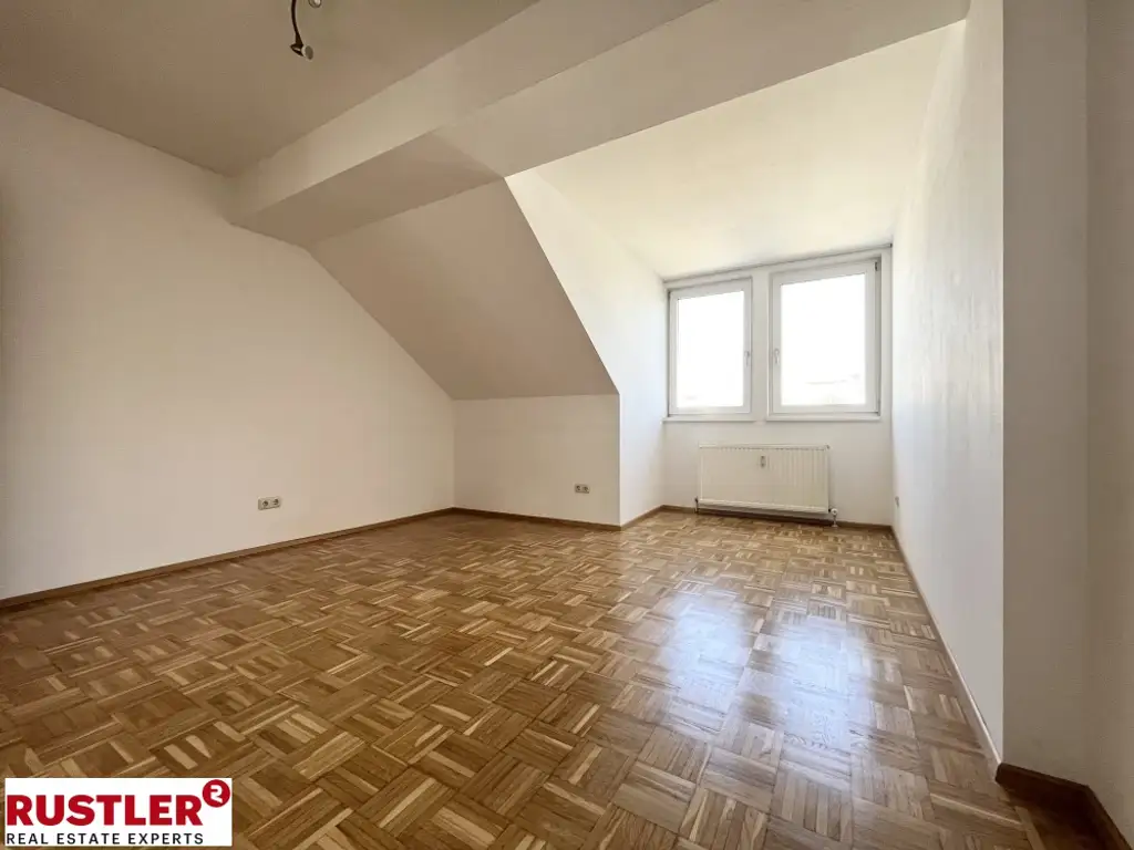Zentral gelegene 3-Zimmerwohnung mit separater Küche – ab November verfügbar