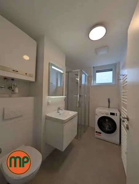 TERRASSE & ERSTBEZUG: Moderne 2-Zimmer-Wohnung