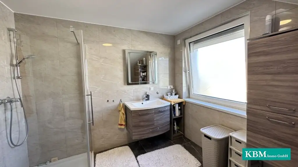 Traumhaus in Muckendorf mit Balkon und moderner Ausstattung!