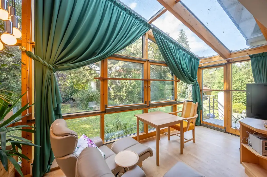 BAUTRÄGER AUFGEPASST: GRUNDSTÜCK FÜR 2 DOPPELHÄUSER | ODER 2 EINFAMILIENHÄUSER