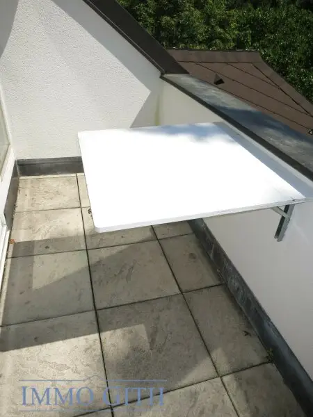 PROVISIONSFREI: PENTHOUSE MIT TERRASSE, LIFT UND KLIMA-ANLAGE IN HIETZINGER VILLA!