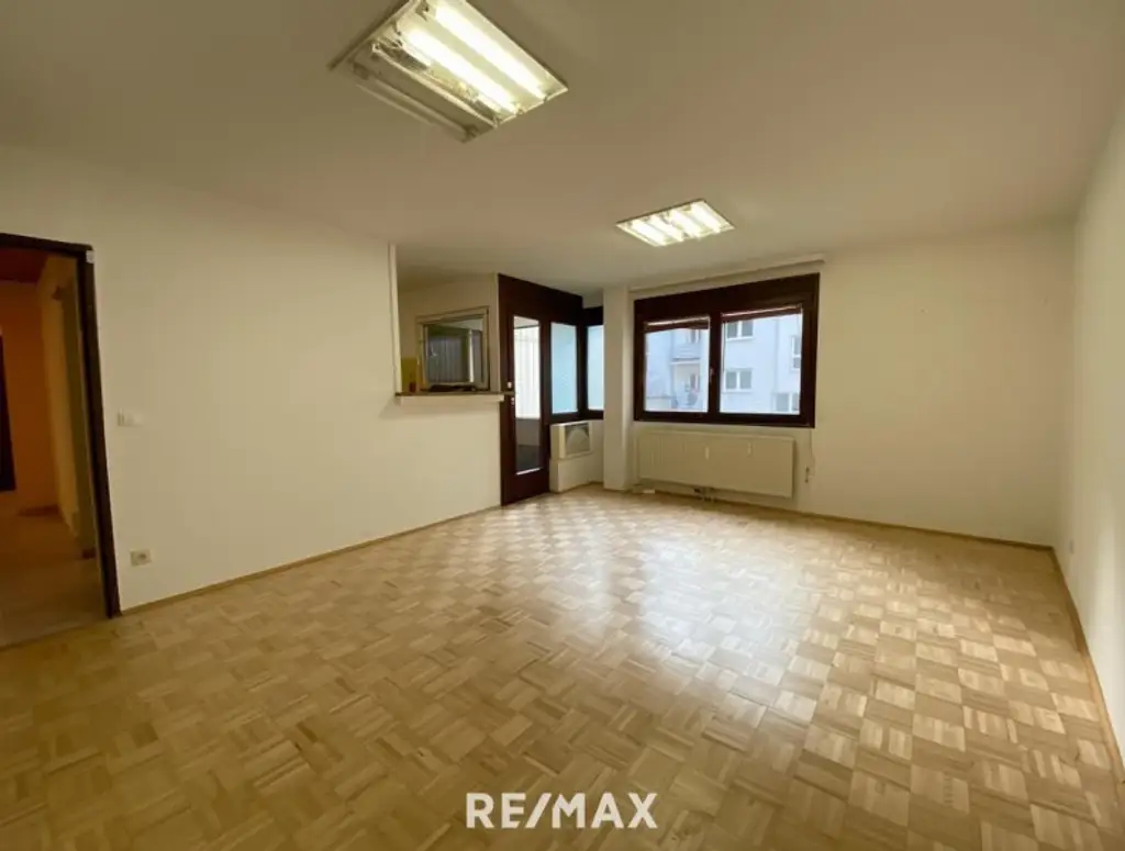 Loggia-Familien-Wohnung nahe U6 und Brunnenmarkt