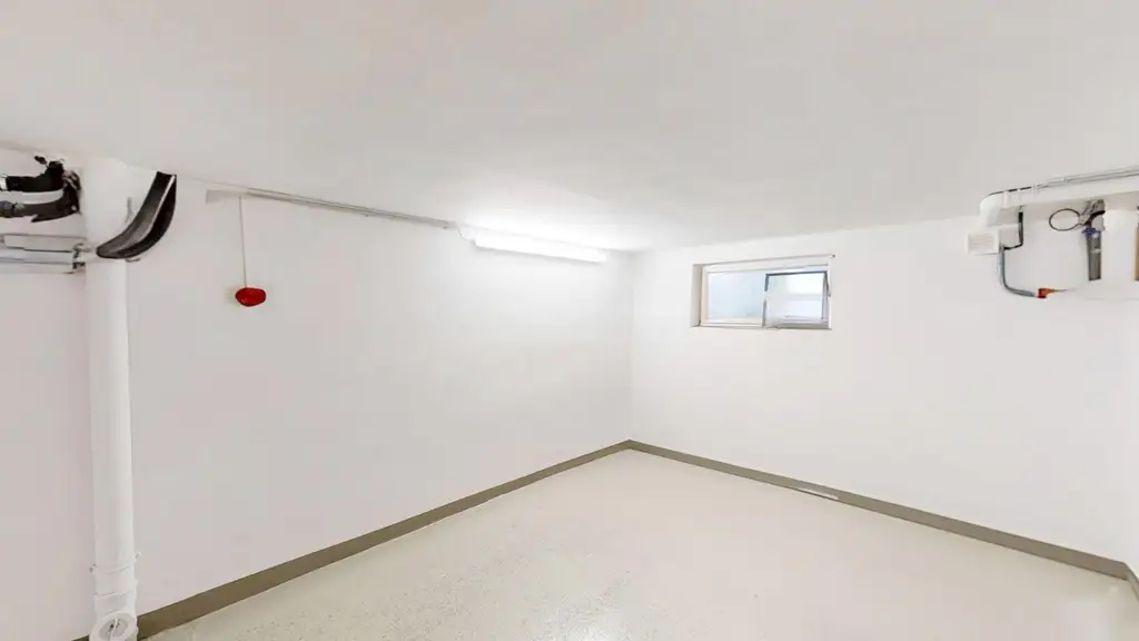 ETWAS GANZ BESONDERES Neuwertige Villa in Grün und Ruhelage nähe Alte Donau mit gepflegtem Garten in privilegierter Lage Wien 1210