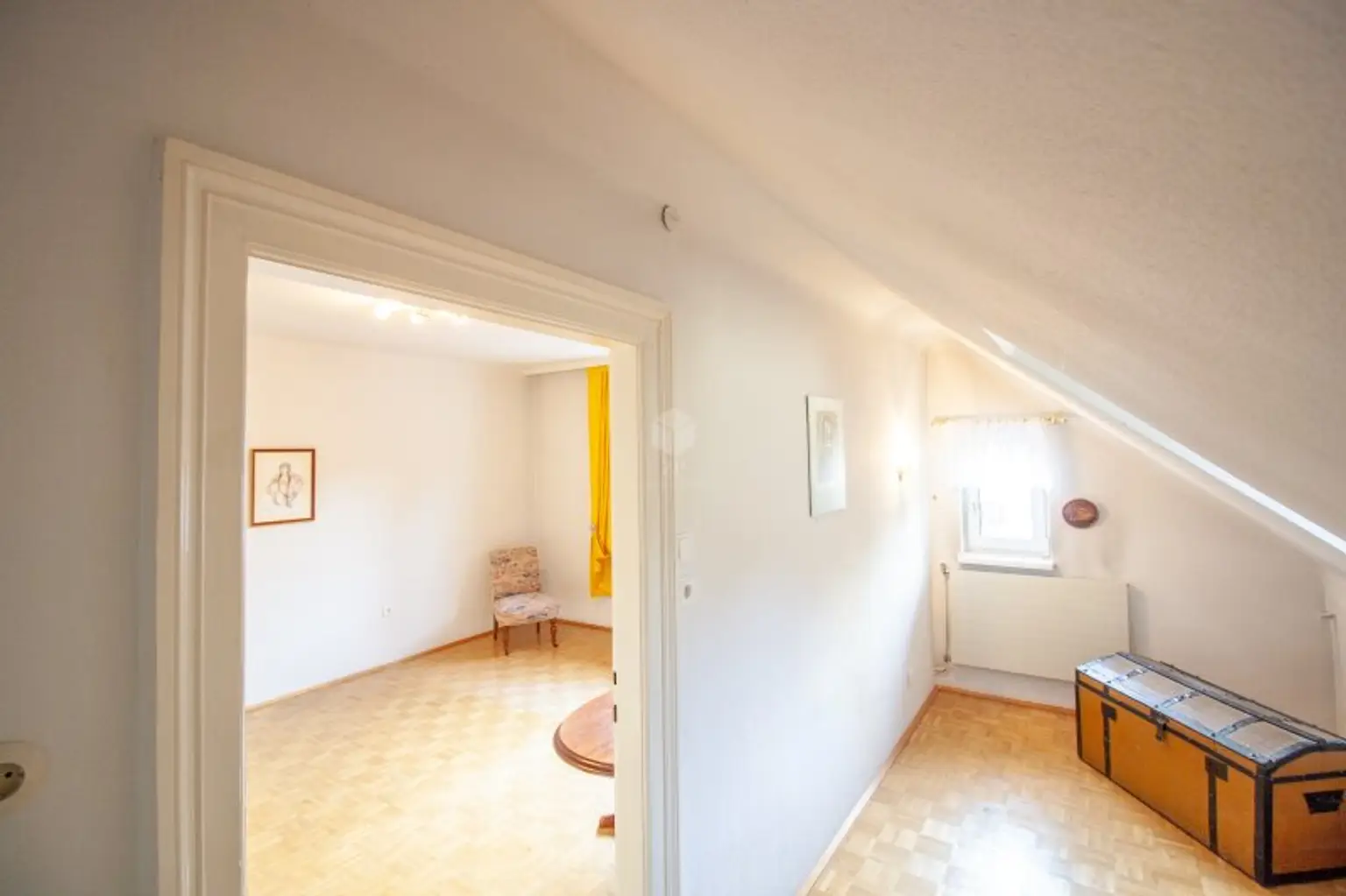 Zimmer + Kabinett OG