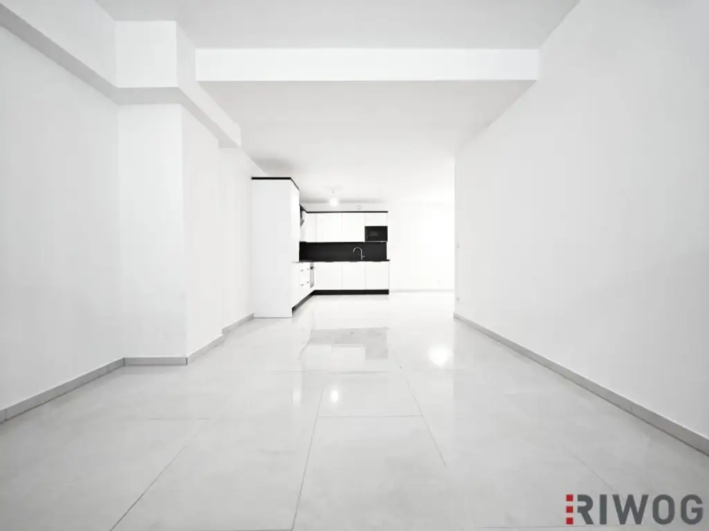 ERSTBEZUG | Townhouse mit Eigengarten in ruhiger Innenhoflage | auch Wohn-Büro Kombination möglich