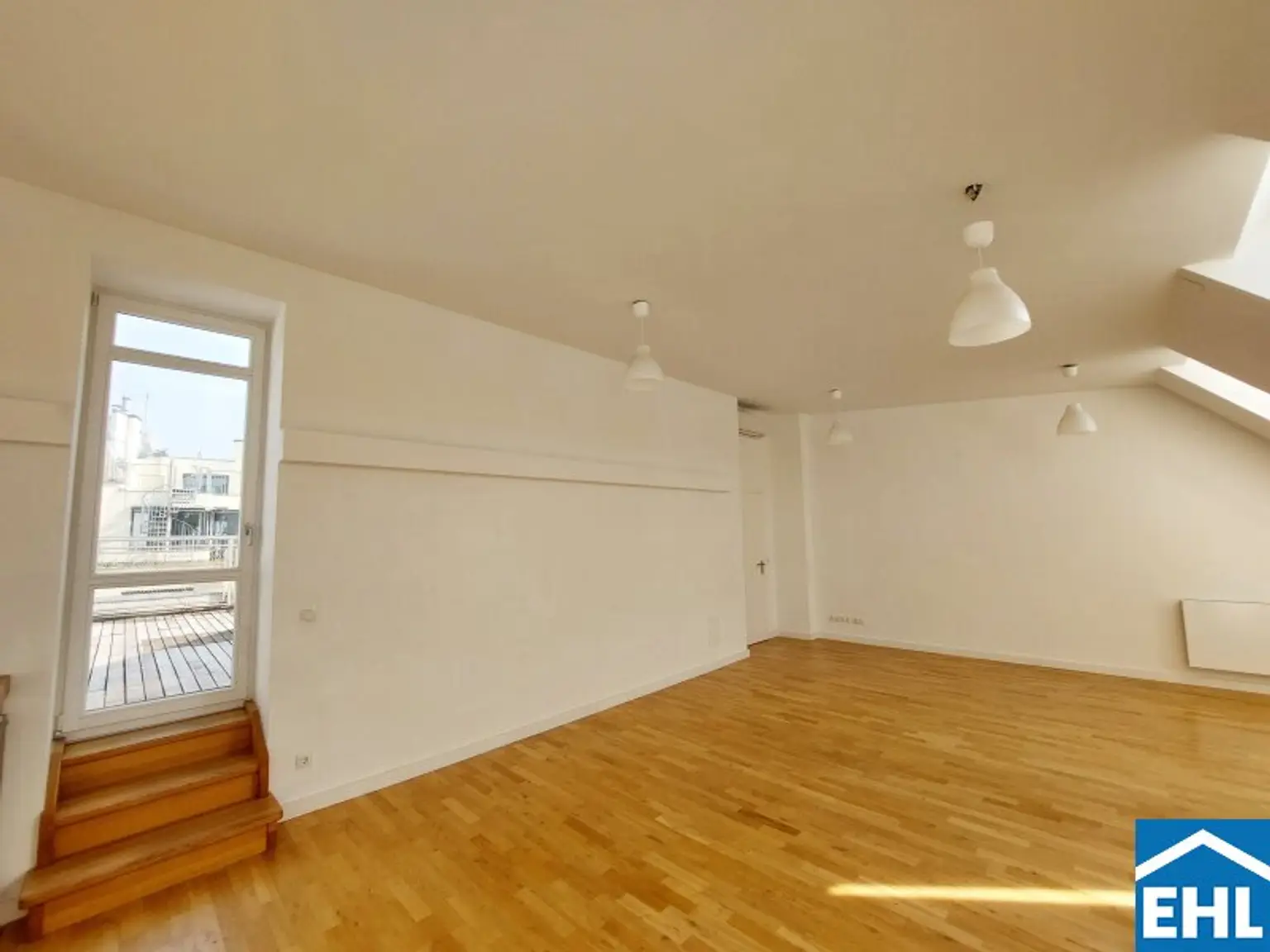 Elegante 4 Zimmerwohnung mit toller Terrasse  in Bestlage