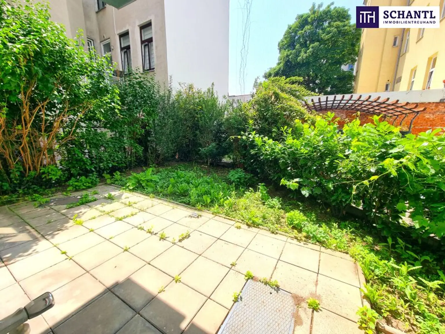 Frühjahrsaktion! Seltenheit! Perfekte Gartenwohnung - Hier will ich leben! Traumhaft saniertes Altbauhaus + Hofseitige Terrasse und Garten + Tolle Infrastruktur und Anbindung + Lebensqualität! Jetzt zugreifen!