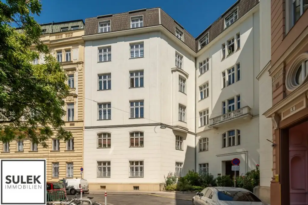 Großzügige 4-Zimmer-Wohnung am Brahmsplatz – Top-Lage im 4. Bezirk