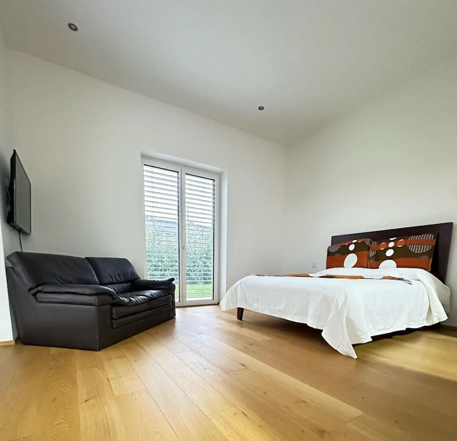 Luxusvilla mit Indoor-Pool im exklusiven FONTANA Wohnpark