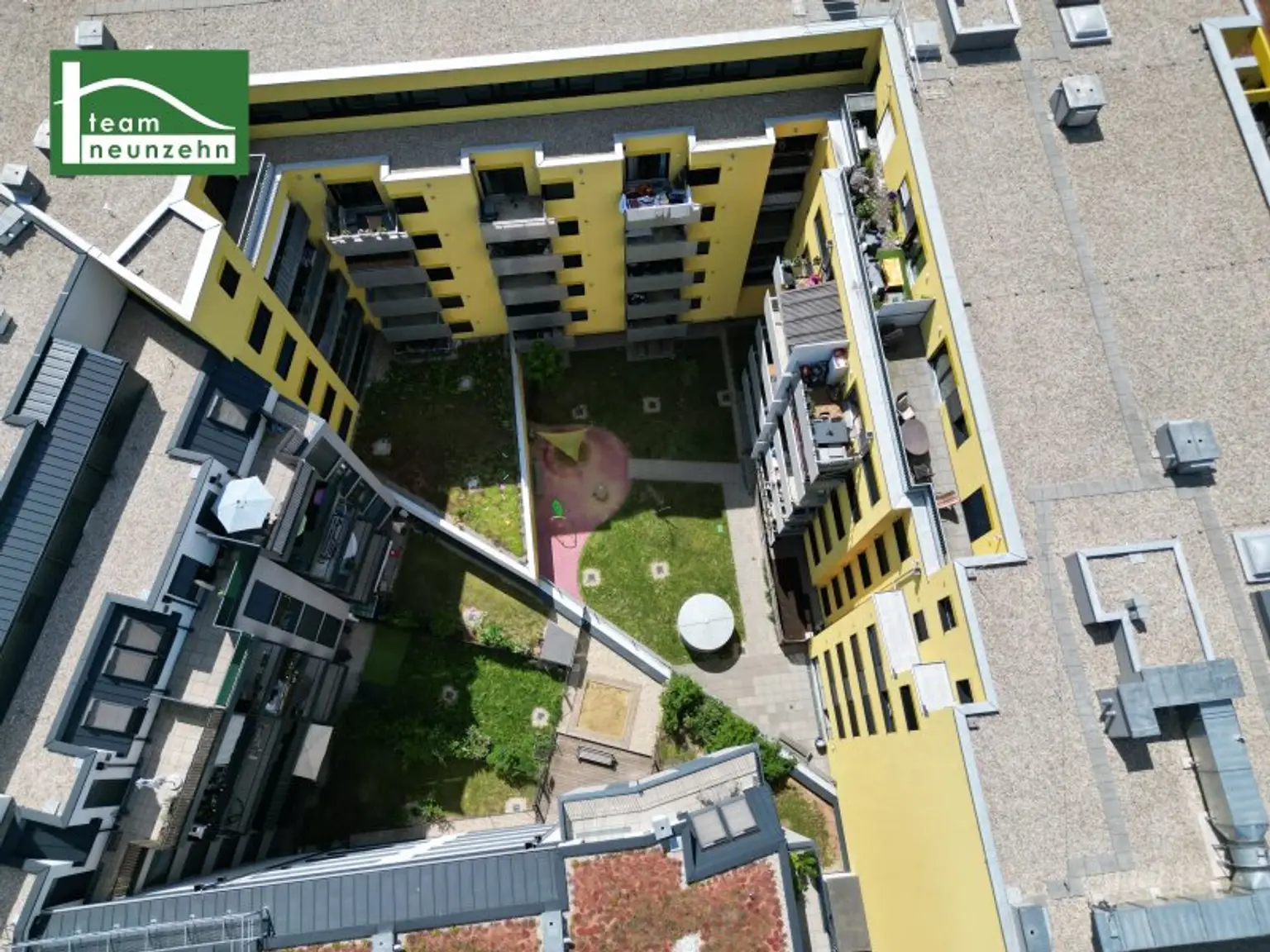 LEO 131 - Traumwohnung mit Weitblick-Terrasse und Abendsonne!