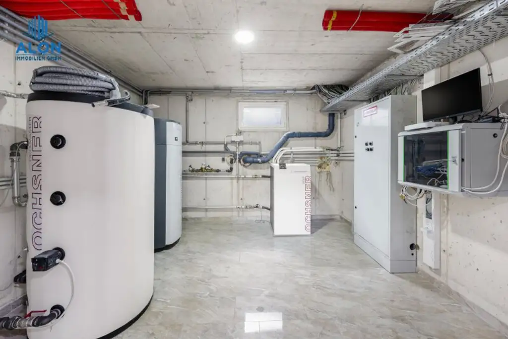 EXKLUSIVES WOHNHAUS | WOHNTRAUM | GROSSER GARTEN MIT WHIRLPOOL & SAUNA