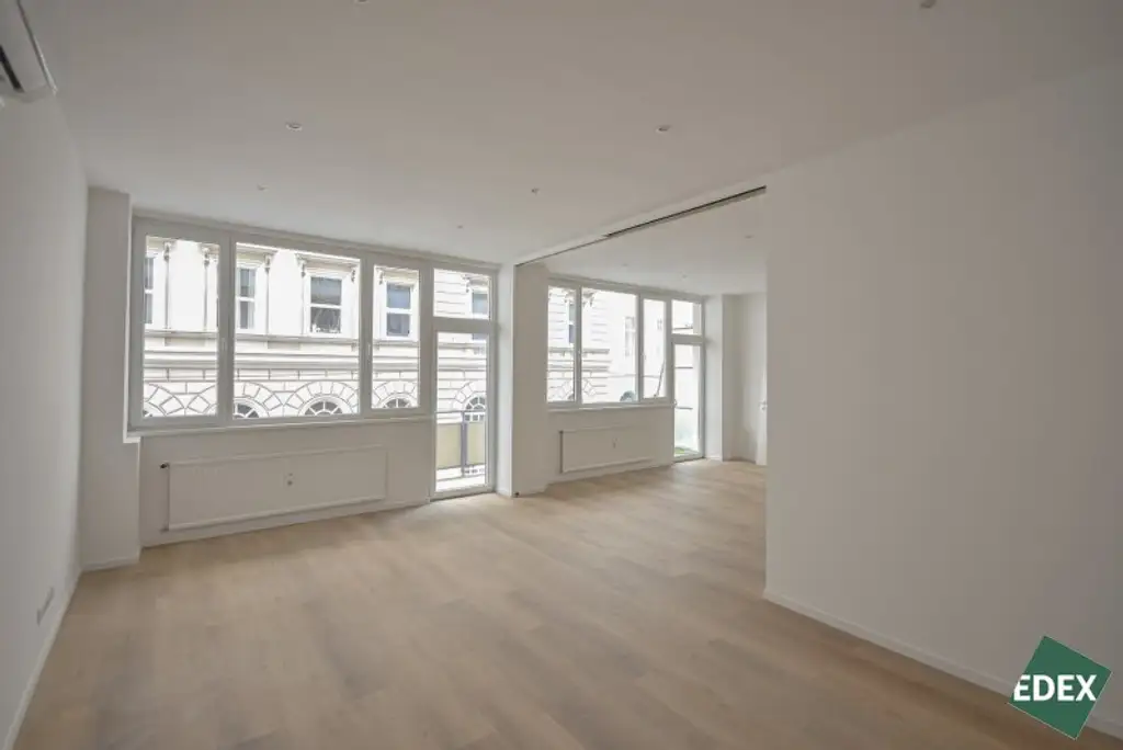 Modernes Innenstadtbüro mit Klimaanlage direkt am Schwedenplatz